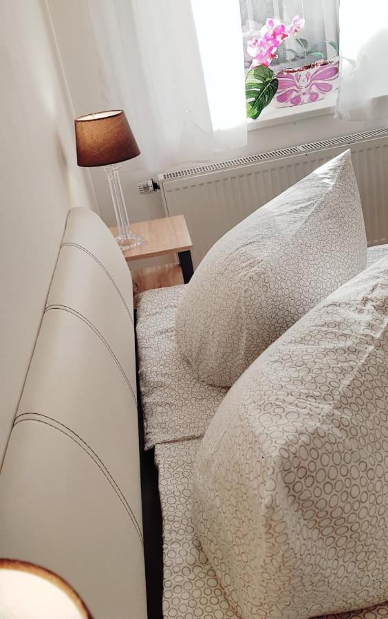 Elena Flat Orchidee Duisburg Zentrum Luaran gambar