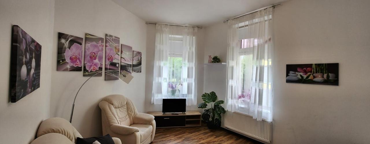 Elena Flat Orchidee Duisburg Zentrum Luaran gambar