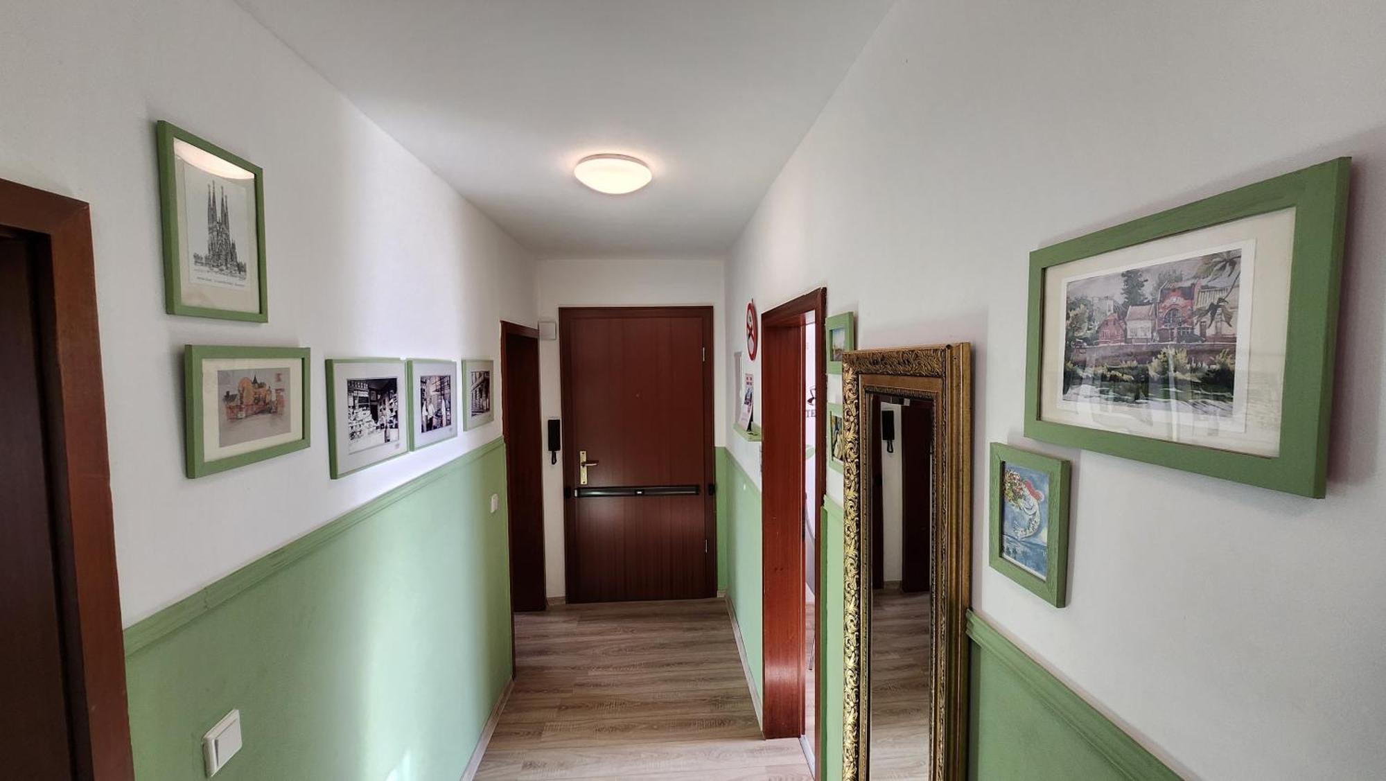 Elena Flat Orchidee Duisburg Zentrum Luaran gambar